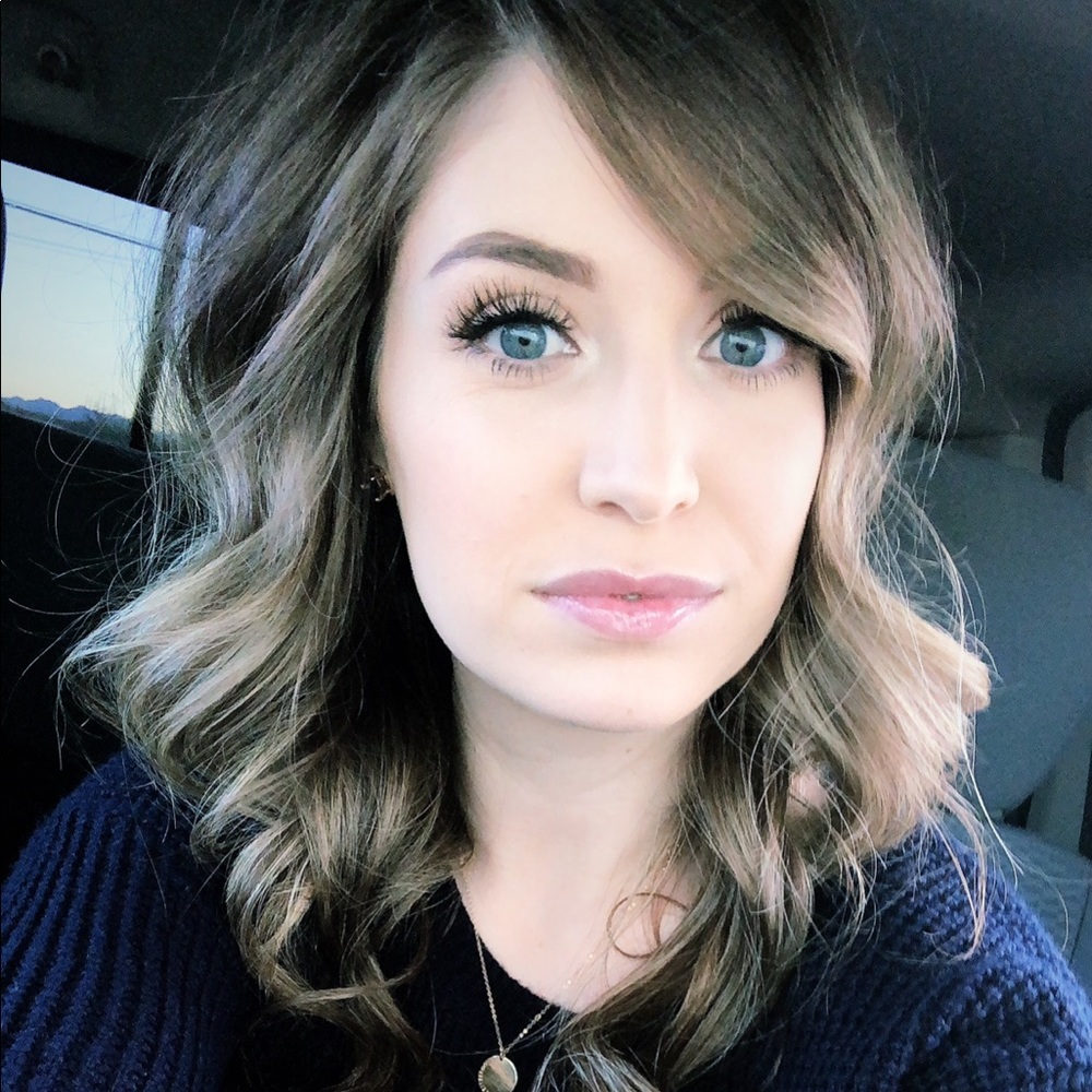 Meet your Posher, Savanah